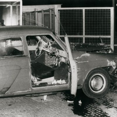 Gescheiterte Flucht mit einem PKW der Marke »Wolga M 21« auf der Glienicker Brücke am 9. Dezember 1987 - Foto: BStU, MfS HA VI 158 Bl. 18
