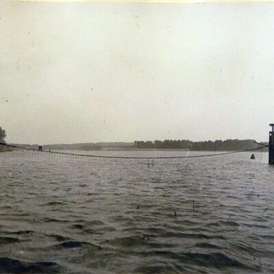 Die Wassersperre im geschlossenen Zustand (1970/71) - Foto: Bundesarchiv BA-MA DVH/51/6/134991 Bild 02